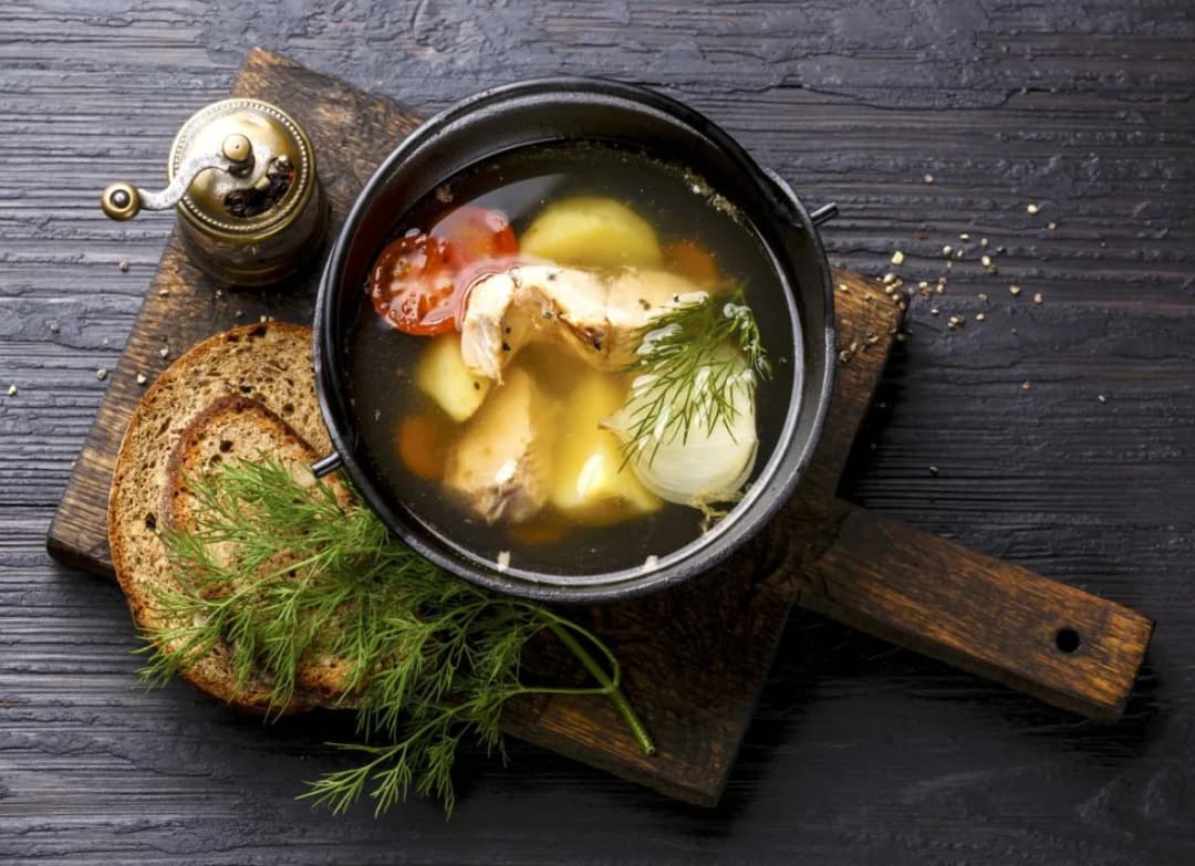 Jak uratować przesoloną zupę? Sprawdzone sposoby na poprawę smaku